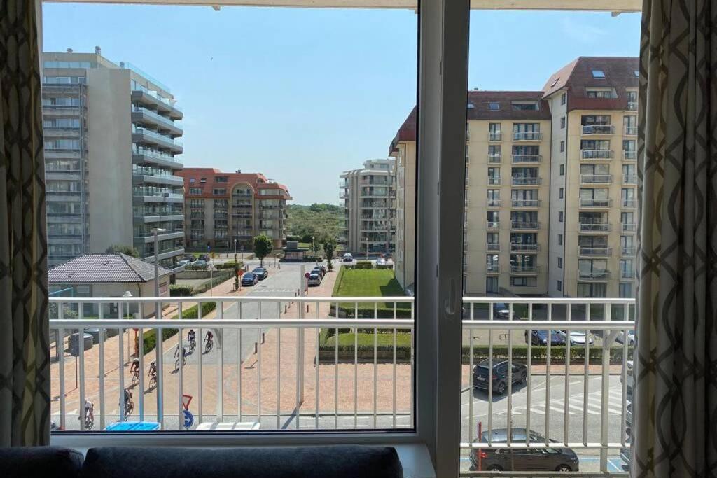 Zeedijk Appartement Nieuwpoort Exterior photo